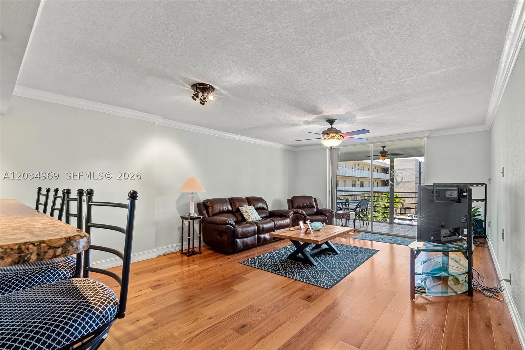 325 SE 11th Ter #308