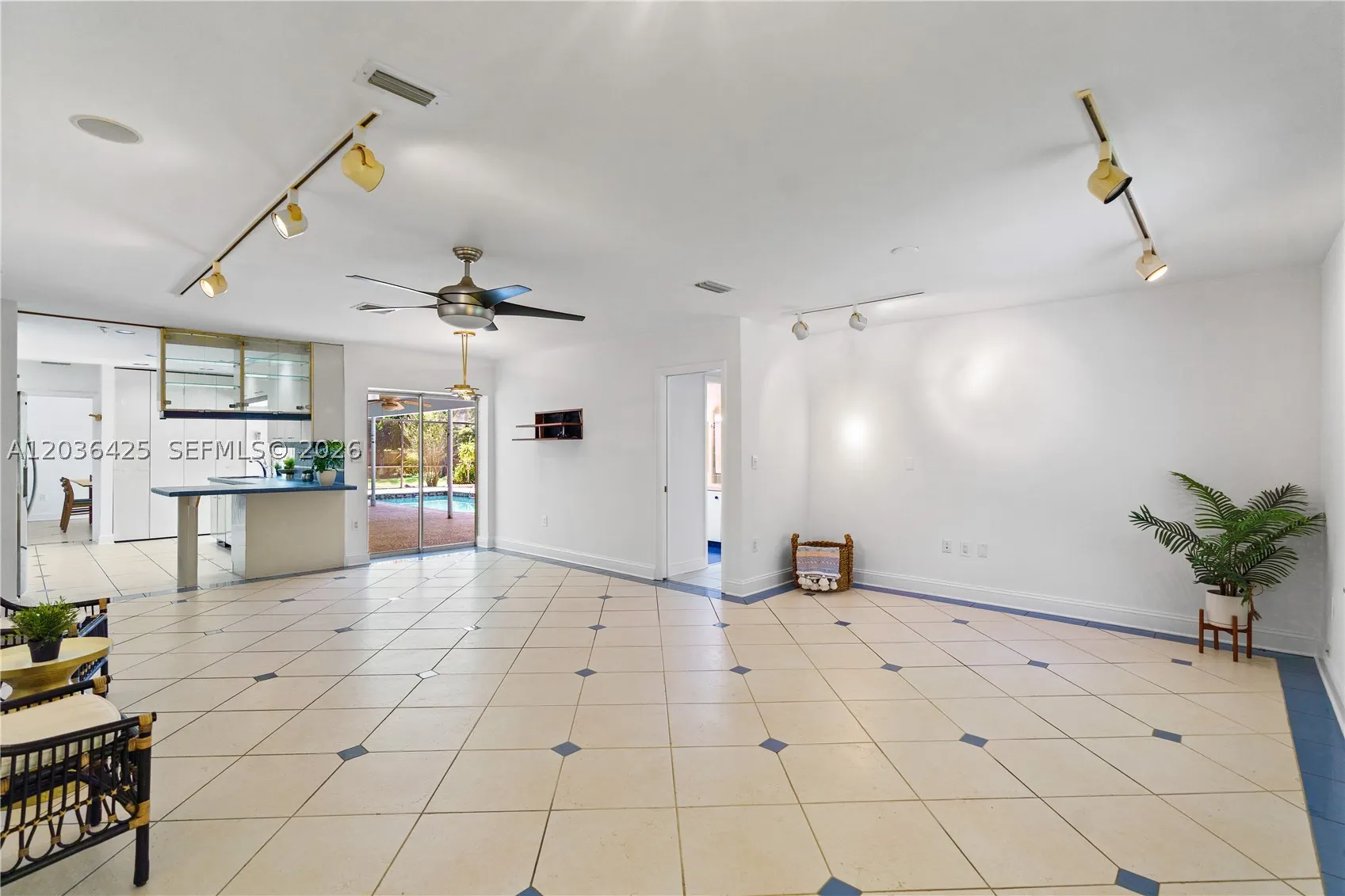 15200 SW 88th Ave