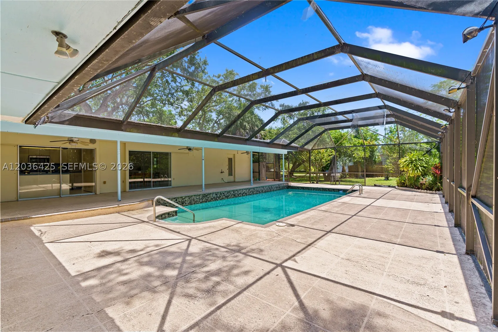 15200 SW 88th Ave