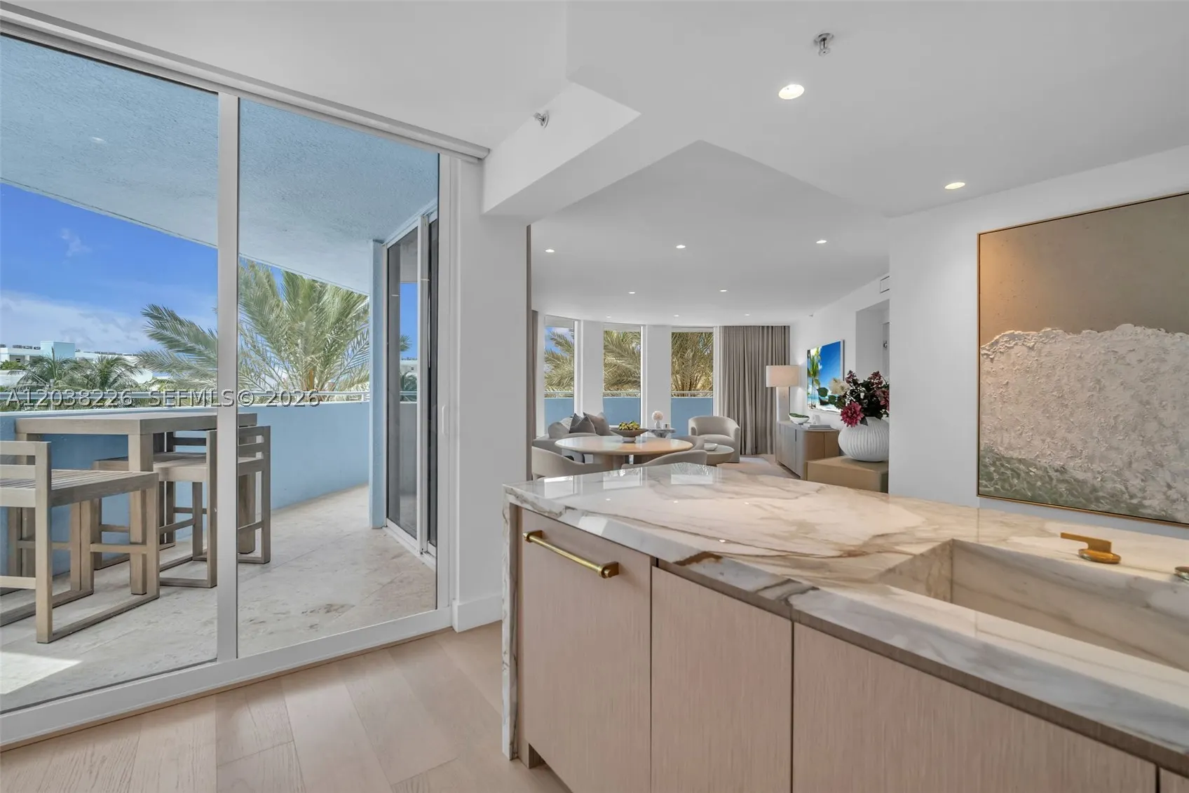 9201 Collins Ave (Remodel & Furniture) #422