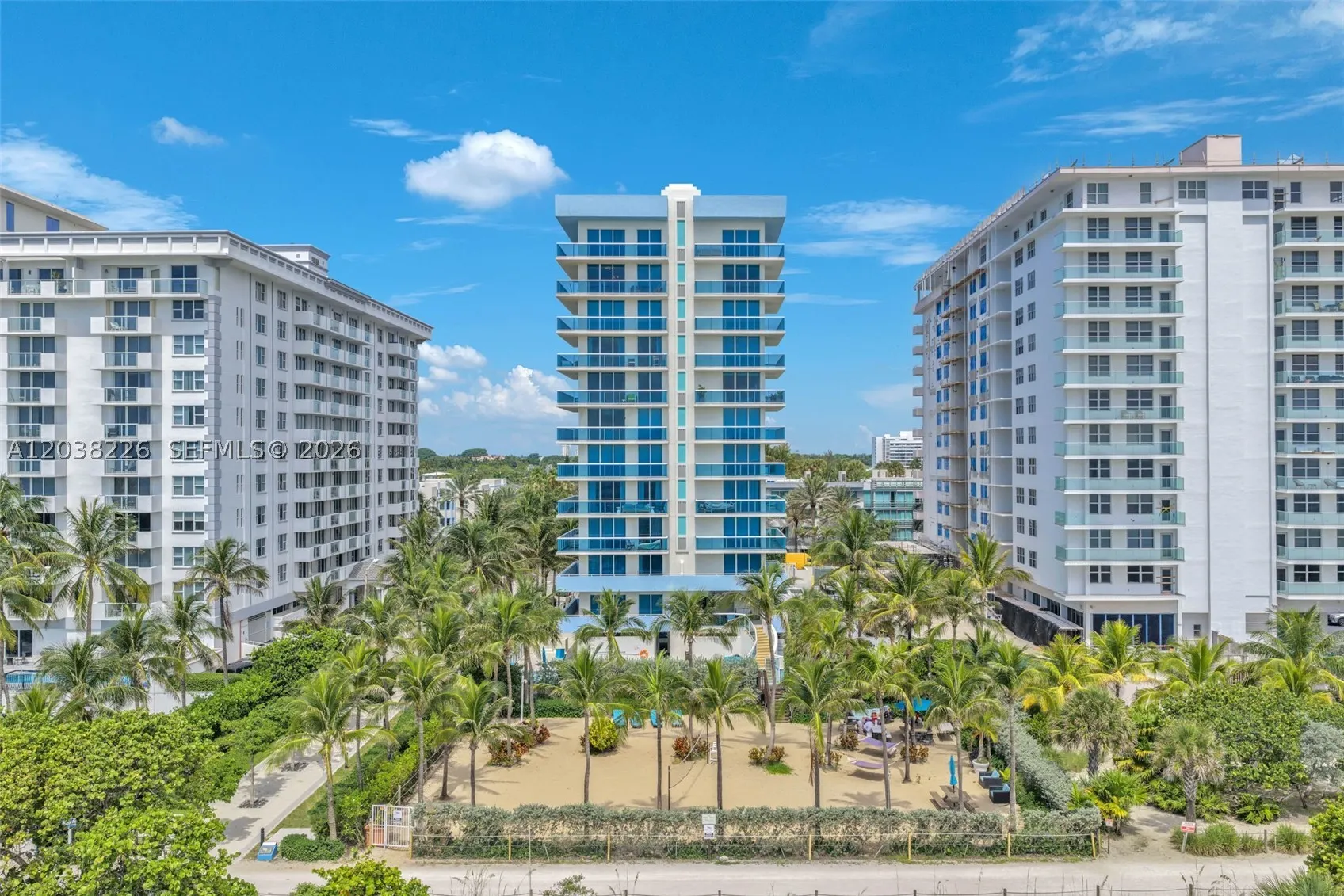 9201 Collins Ave (Remodel & Furniture) #422