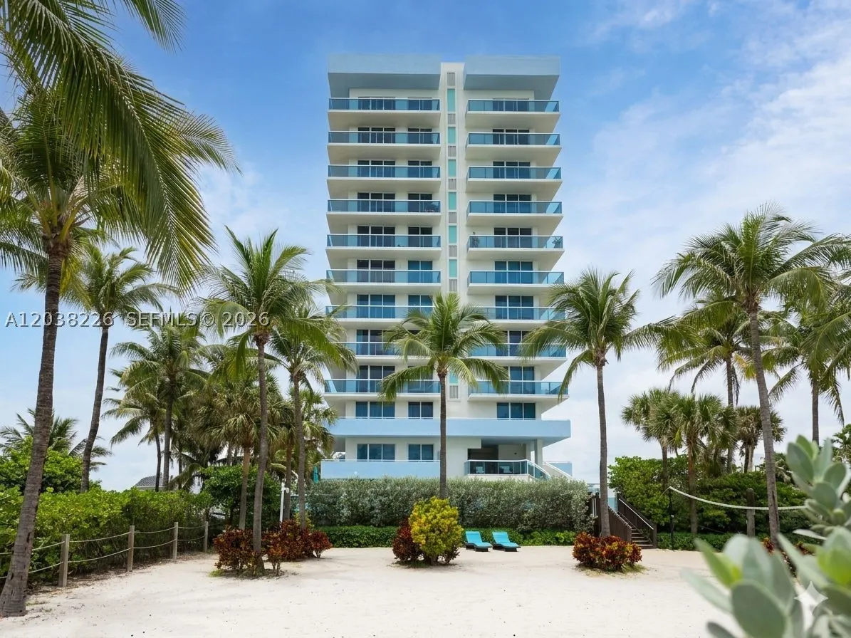 9201 Collins Ave (Remodel & Furniture) #422