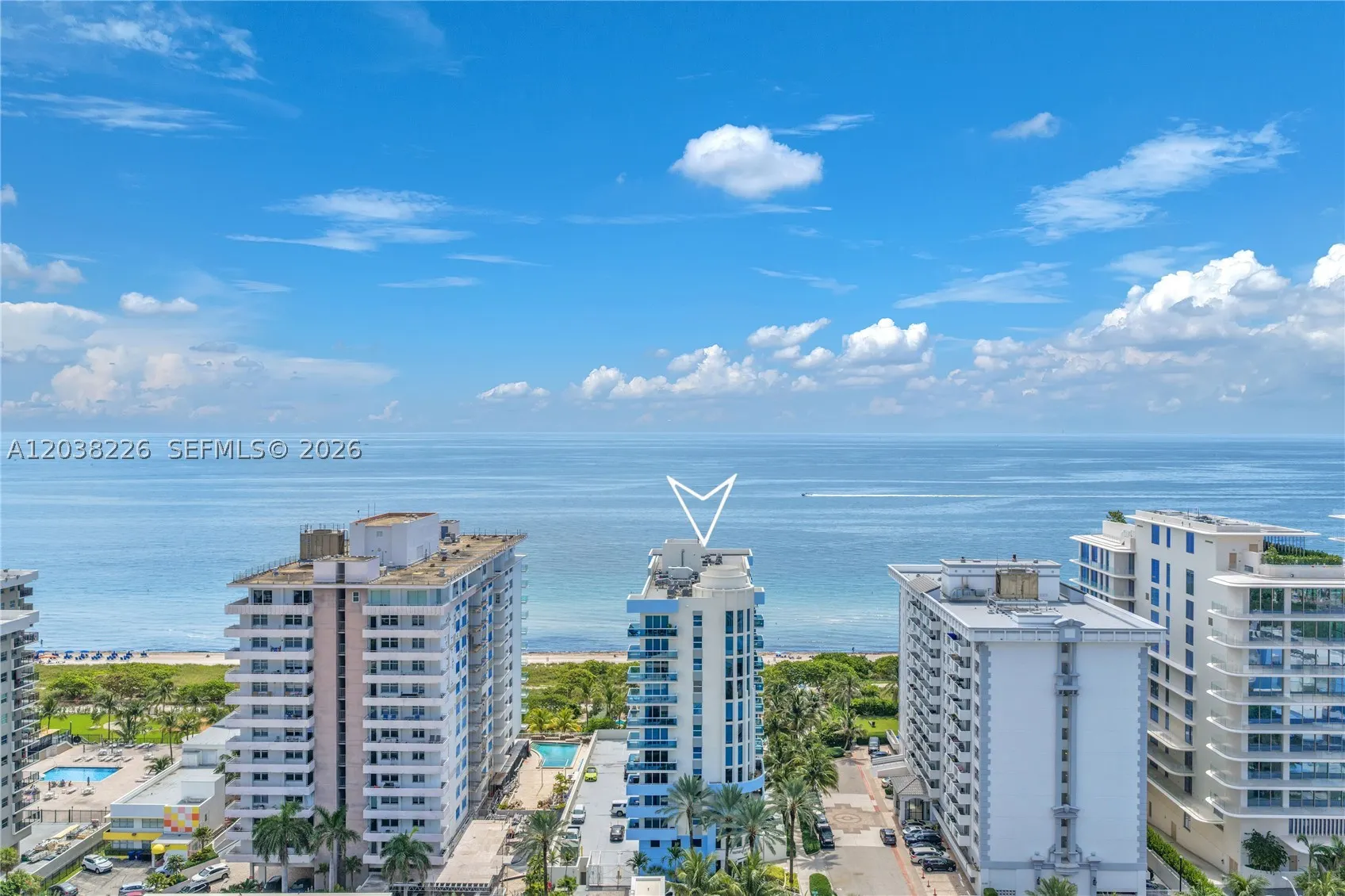 9201 Collins Ave (Remodel & Furniture) #422