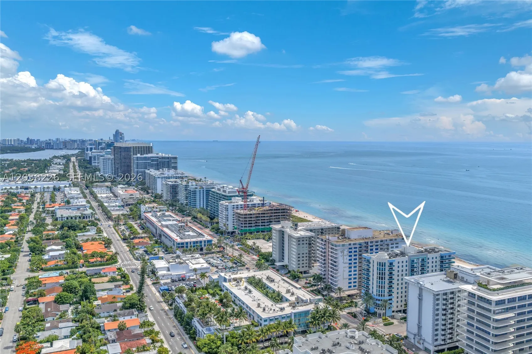 9201 Collins Ave (Remodel & Furniture) #422