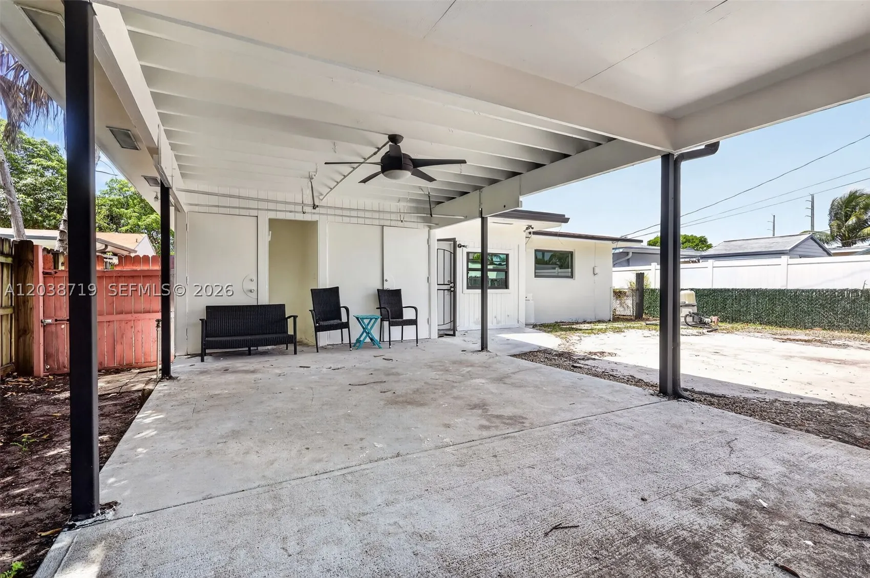 258 SW 8th St
