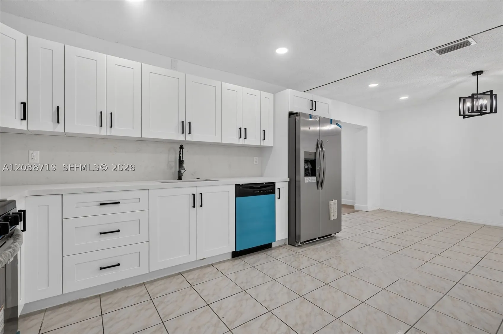 258 SW 8th St