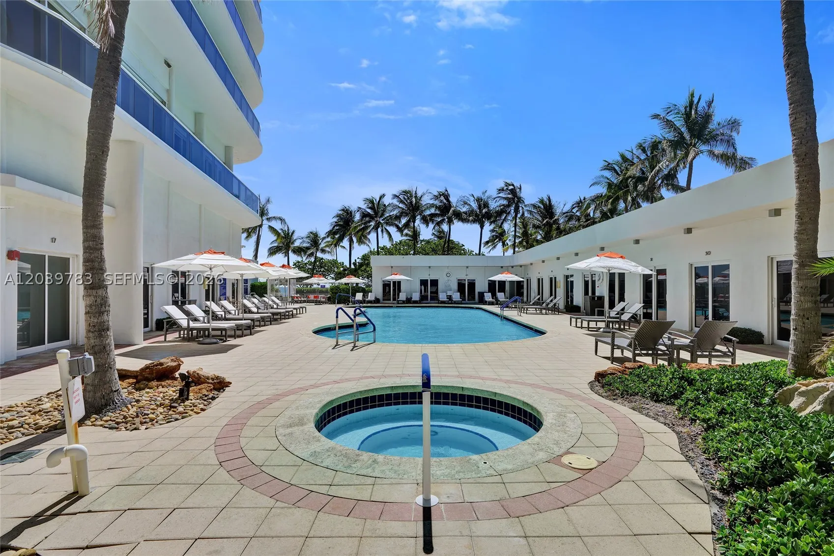 9601 Collins Ave #402