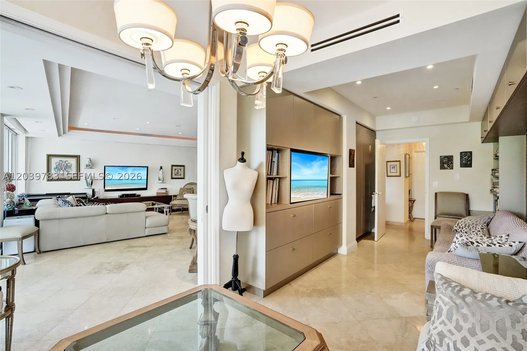 9601 Collins Ave #402
