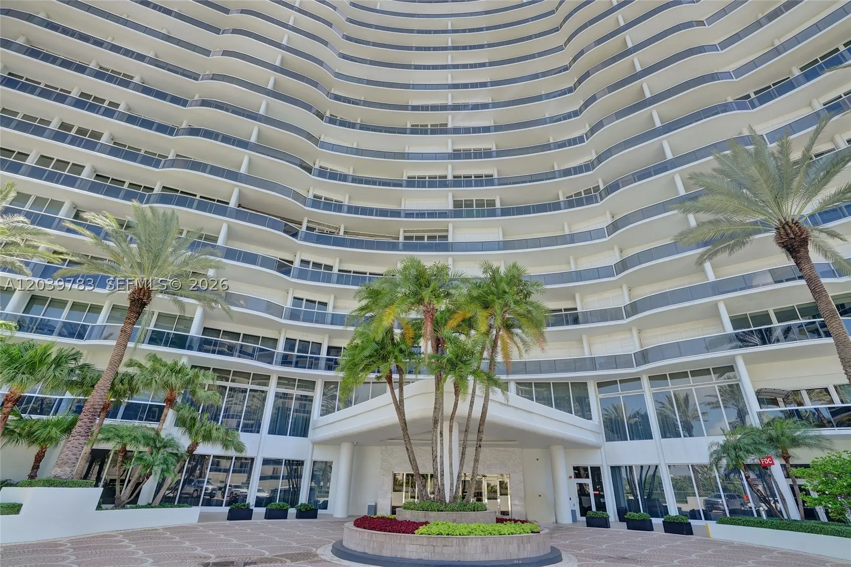 9601 Collins Ave #402