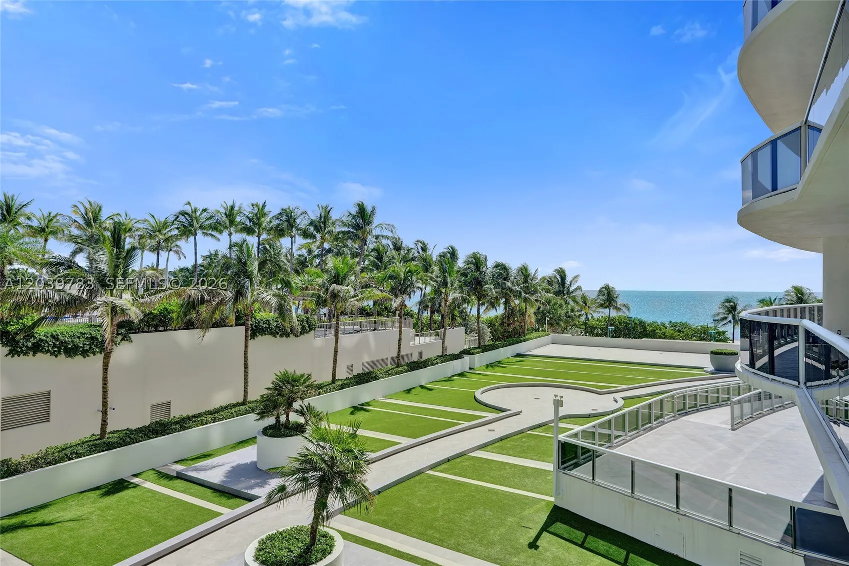 9601 Collins Ave #402
