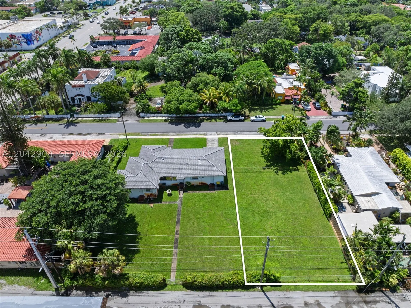 20 SW 4th St