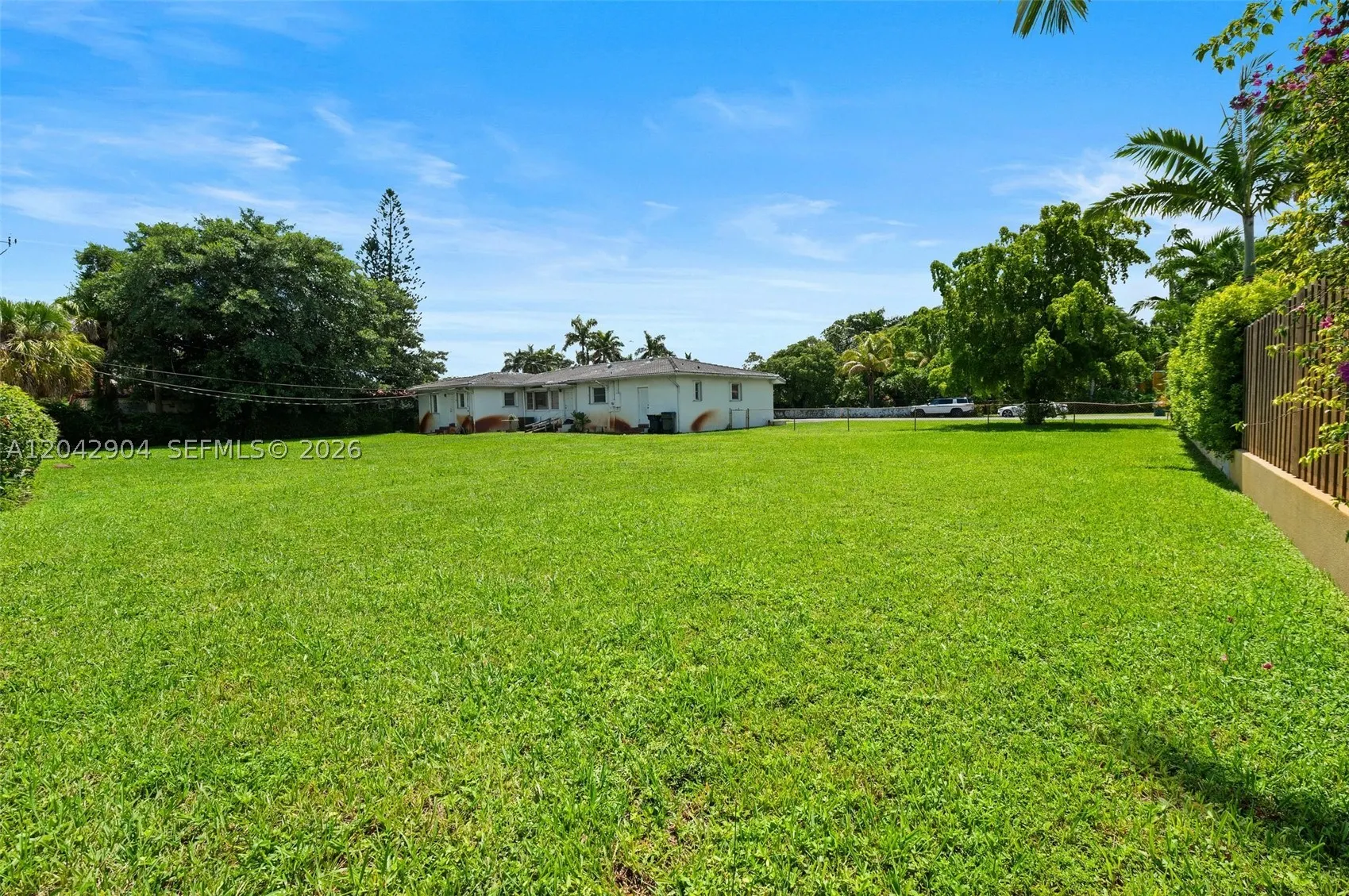 20 SW 4th St