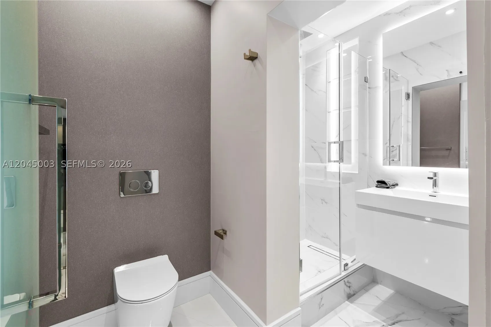 10190 Collins Ave #203