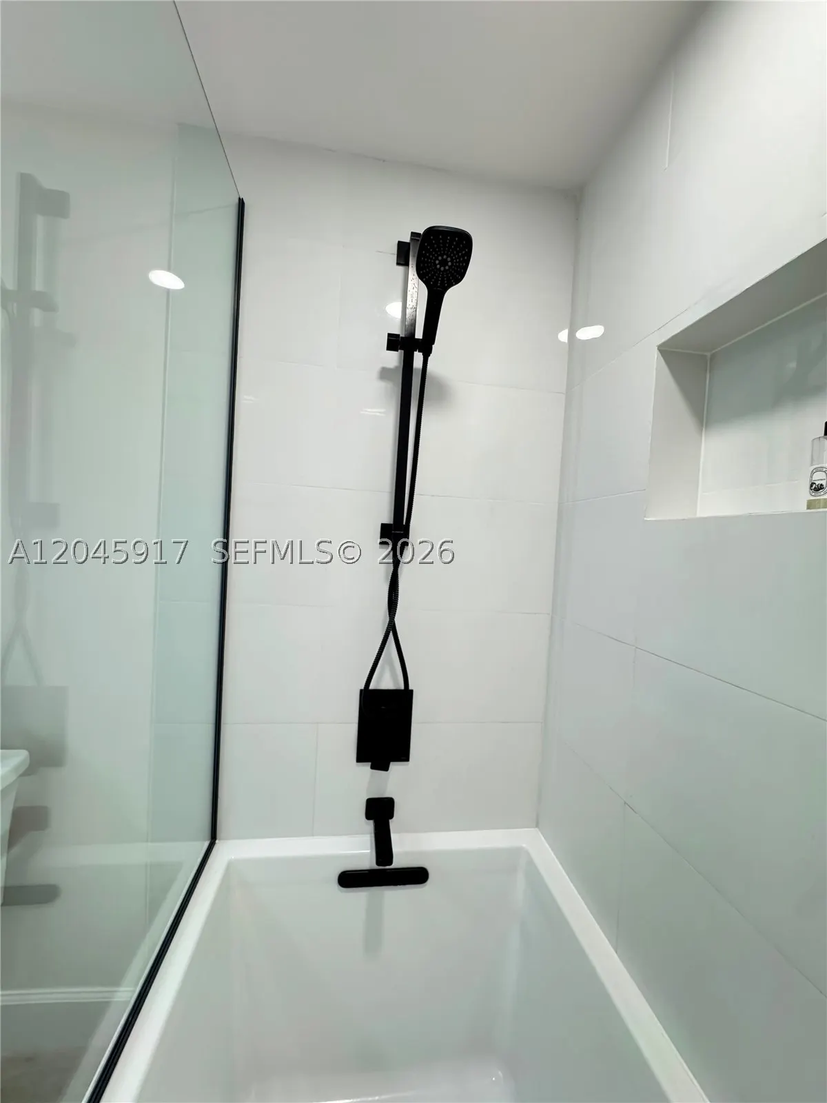 9172 Collins Ave #218