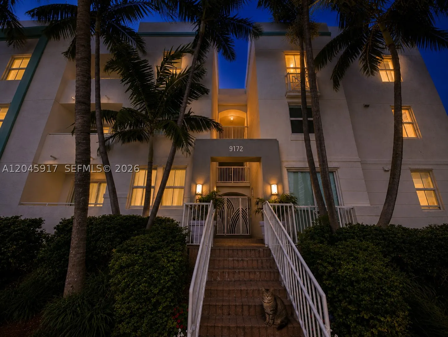 9172 Collins Ave #218