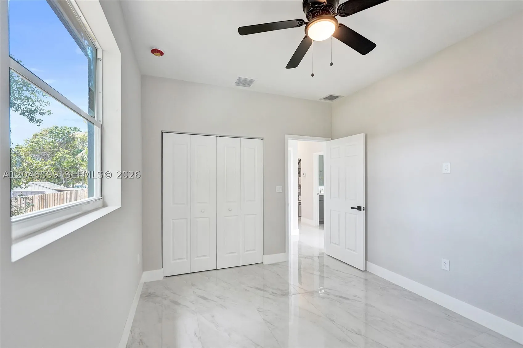 211 NW 14th Ct