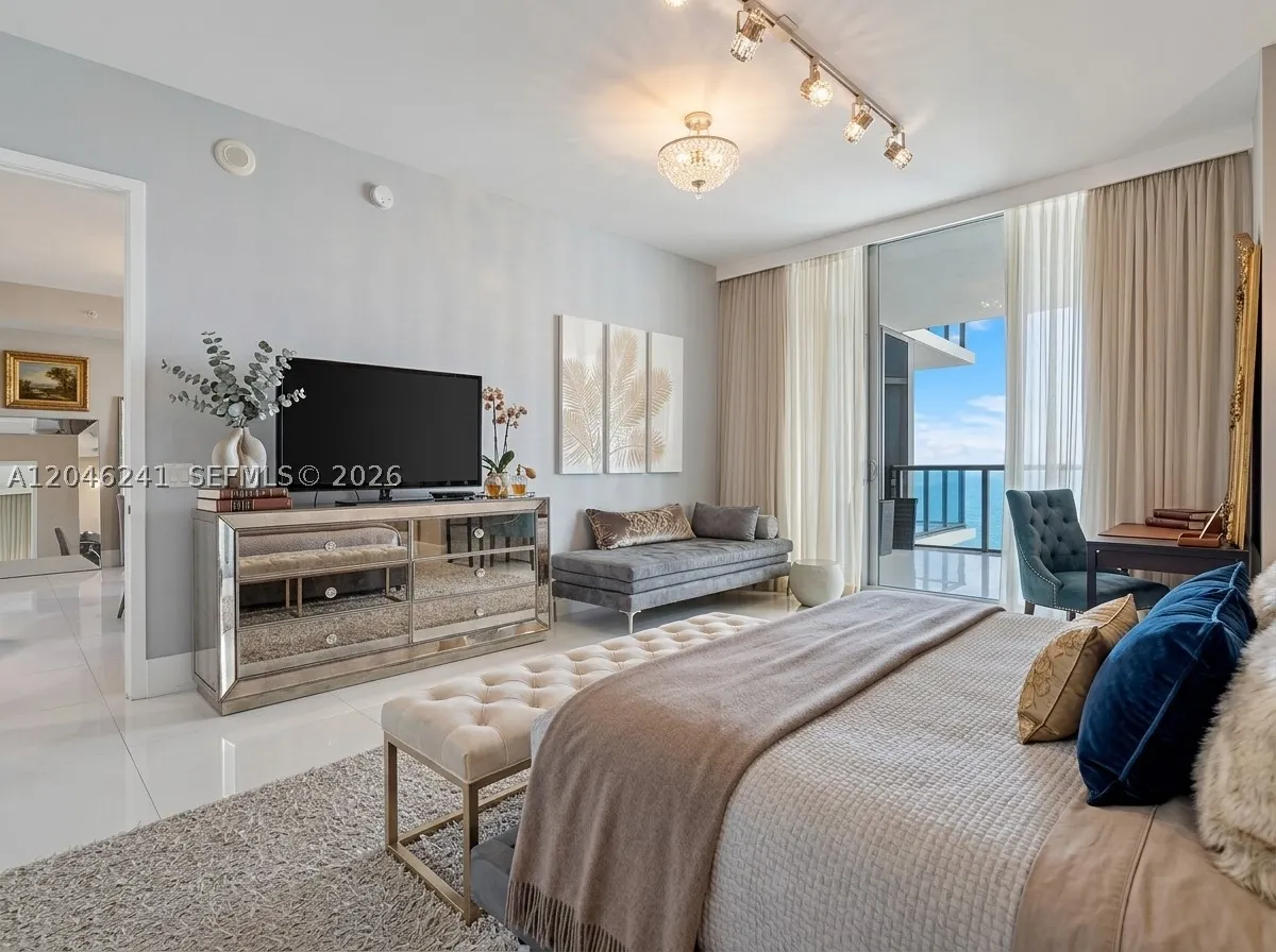 9705 Collins Ave #1804N