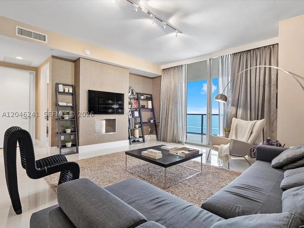 9705 Collins Ave #1804N