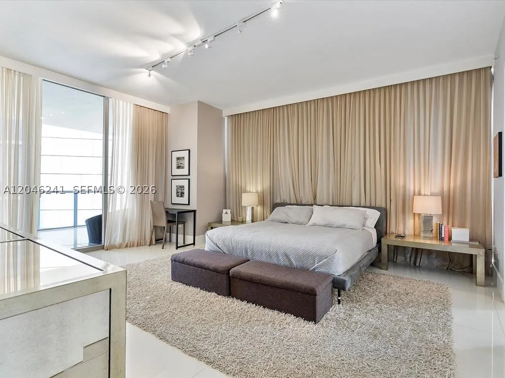9705 Collins Ave #1804N