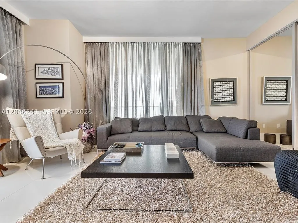 9705 Collins Ave #1804N