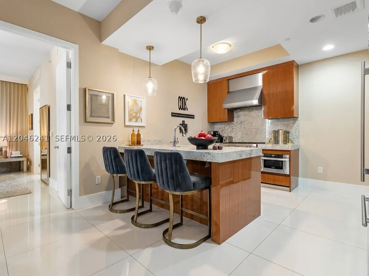 9705 Collins Ave #1804N