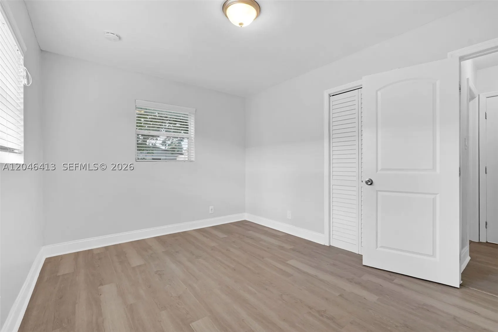 746 SW 4th St