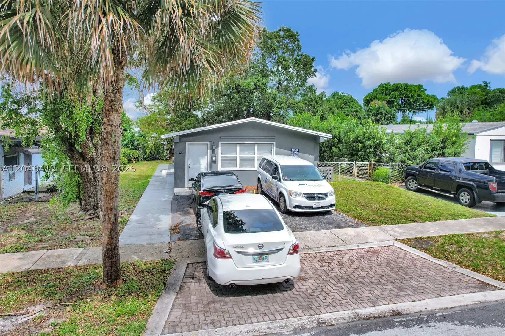 746 SW 4th St
