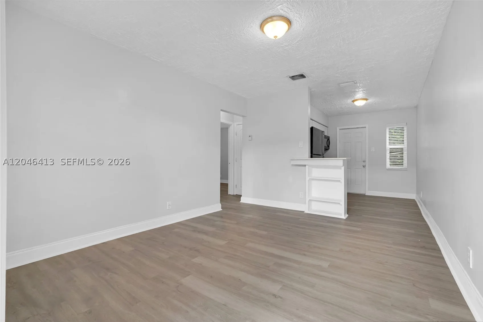 746 SW 4th St