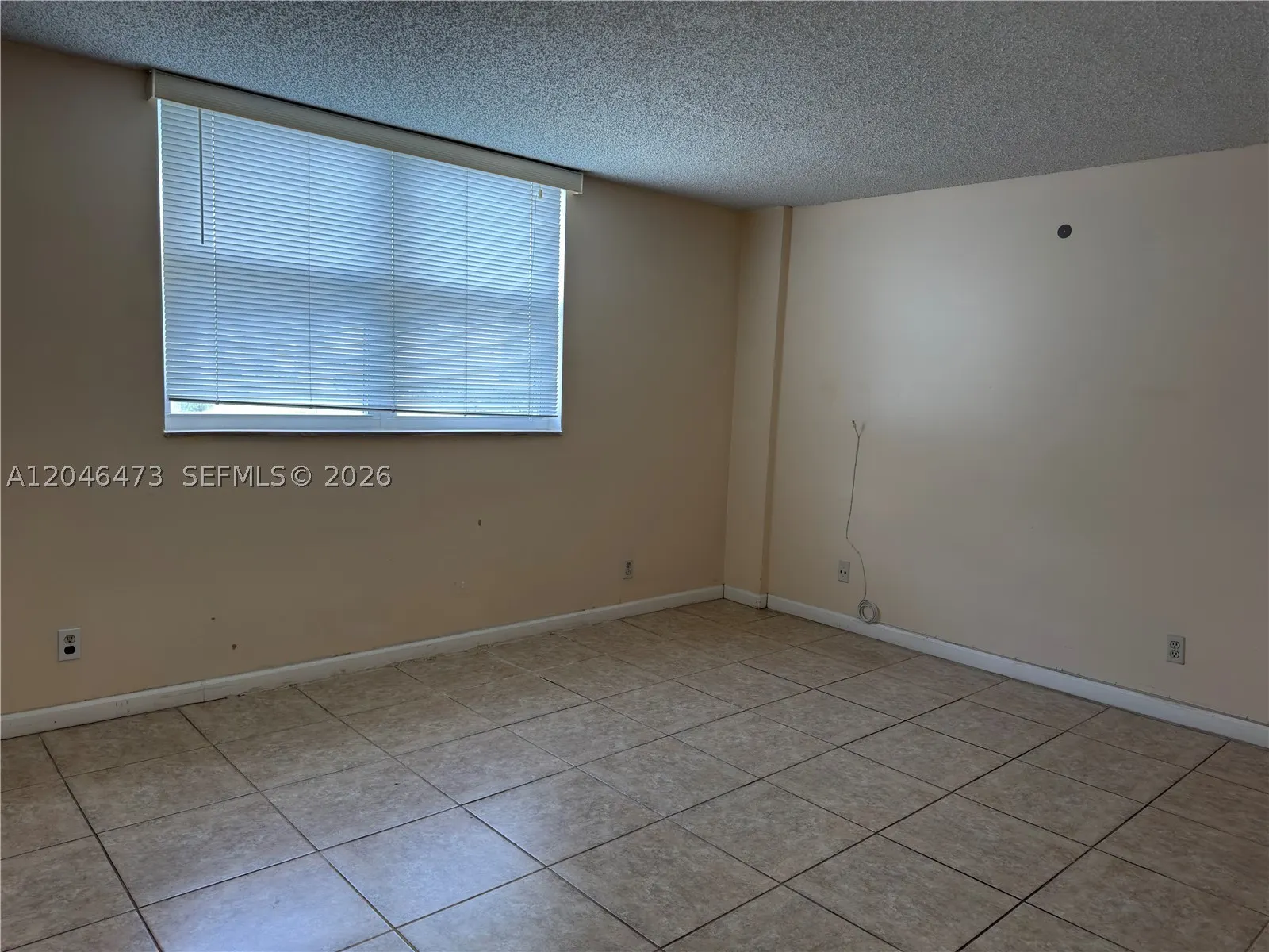 141 SE 3rd Ave #106