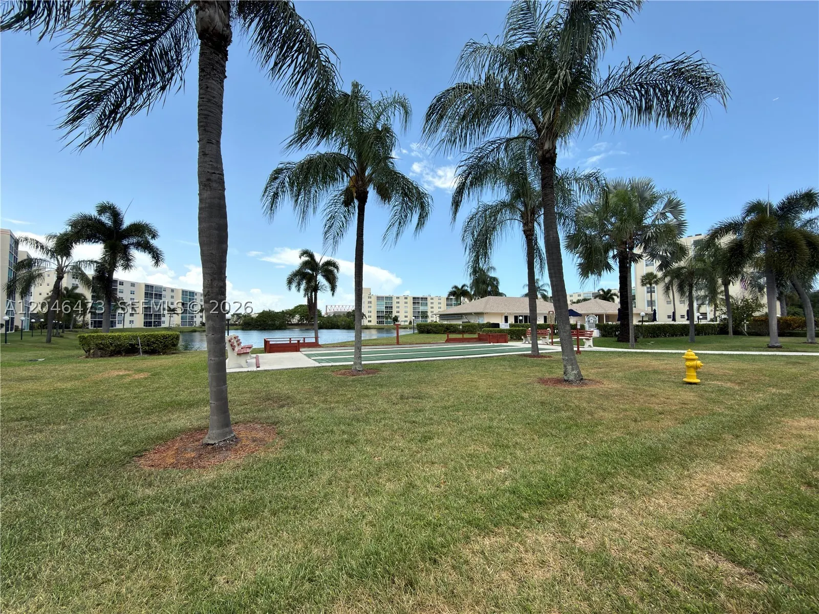141 SE 3rd Ave #106