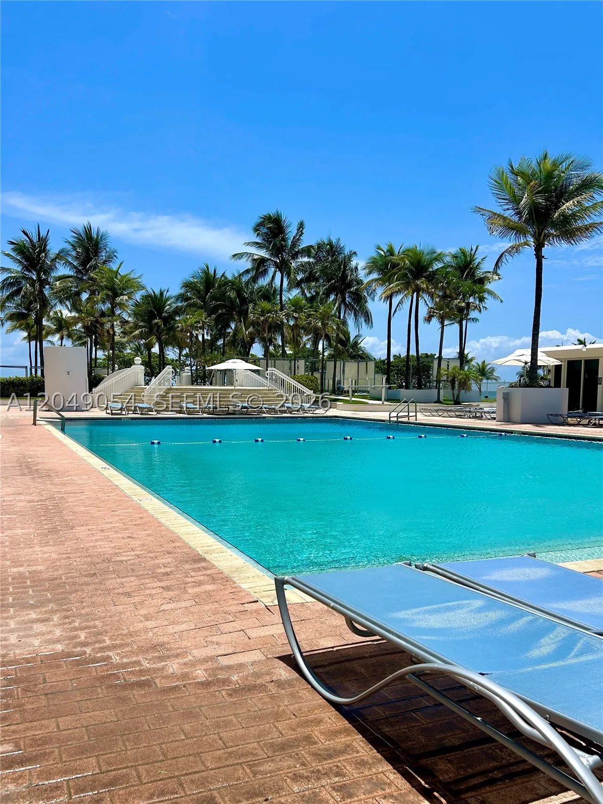10275 Collins Ave #1116