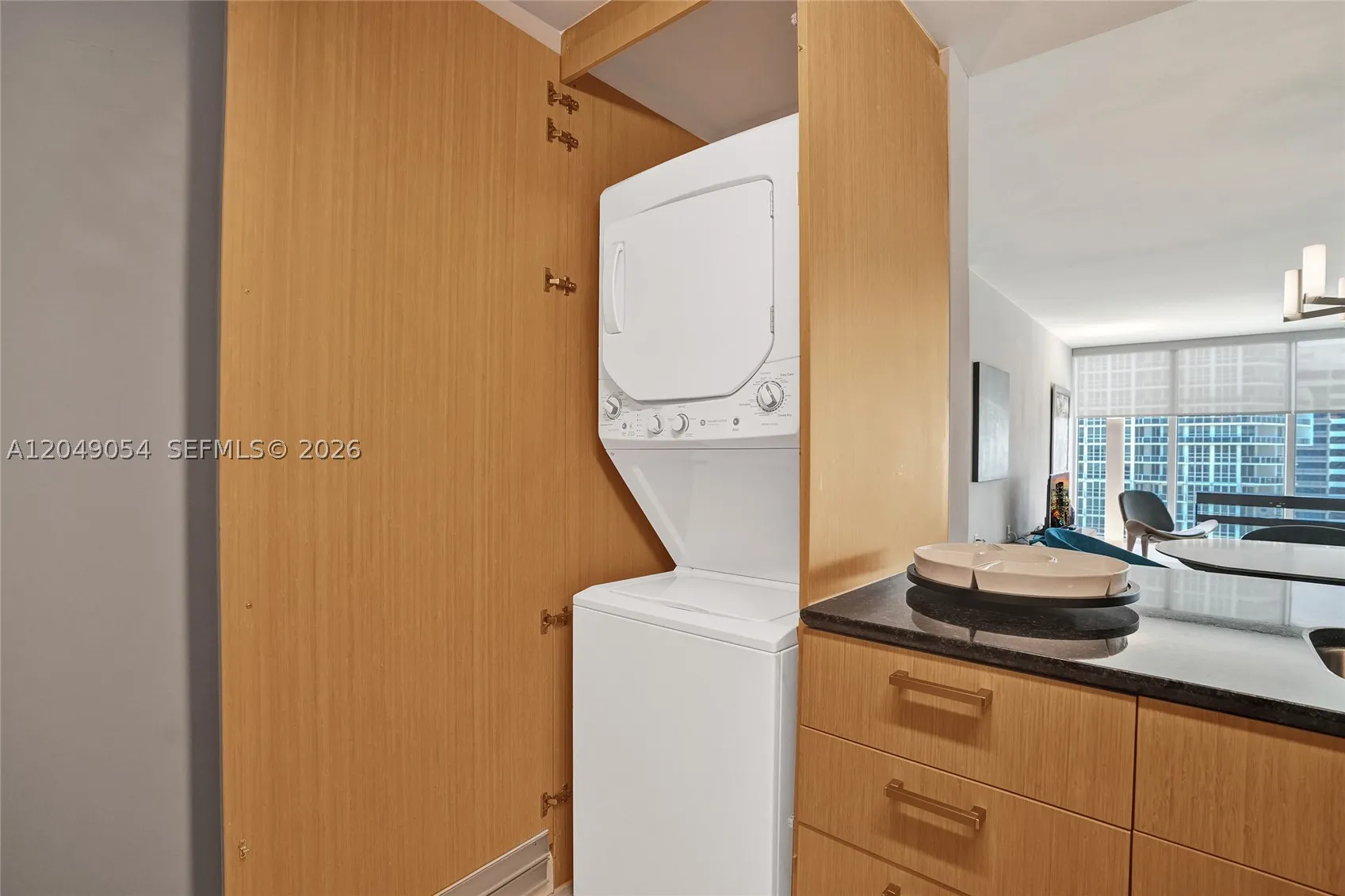 10275 Collins Ave #1116