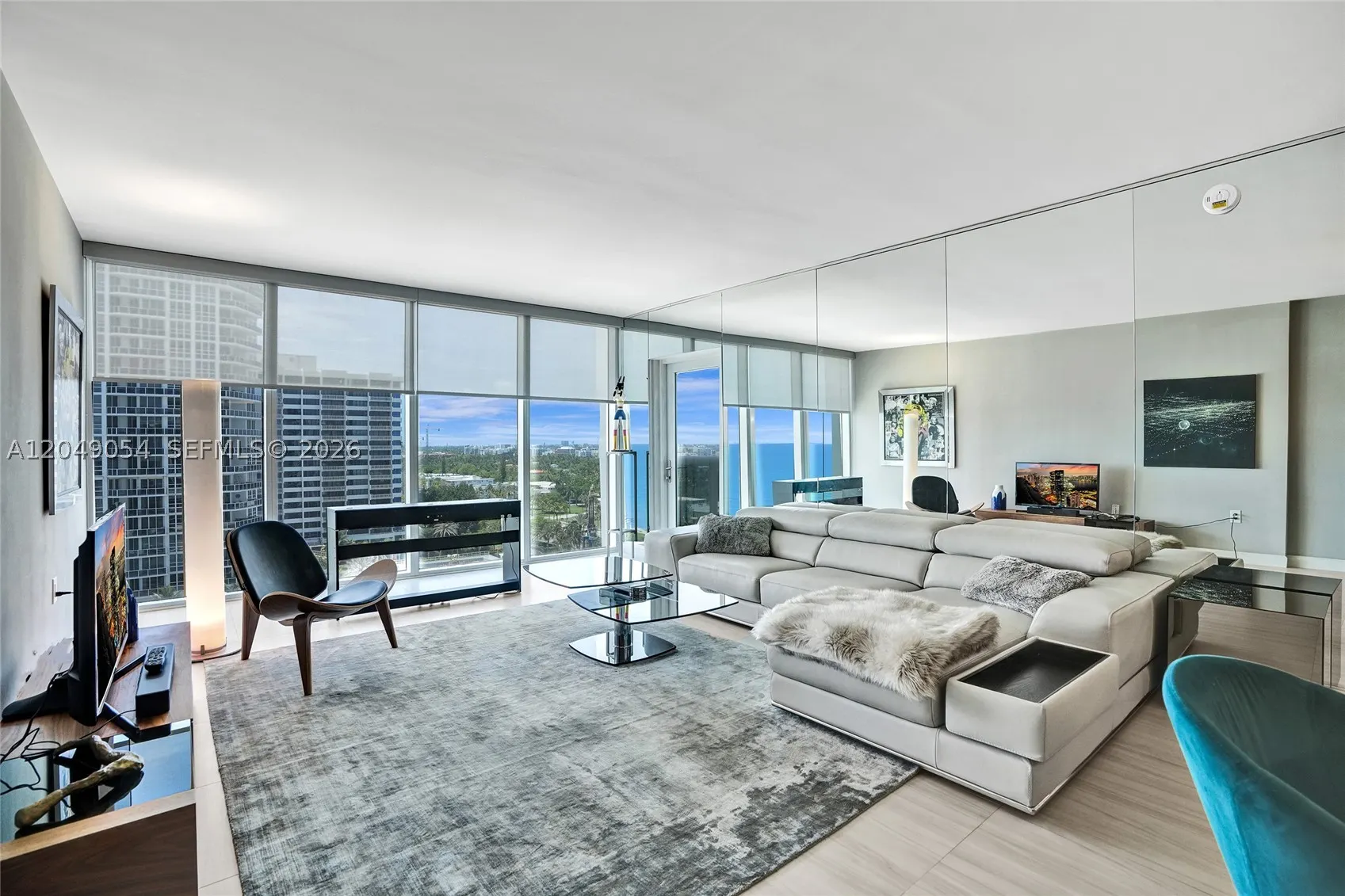 10275 Collins Ave #1116