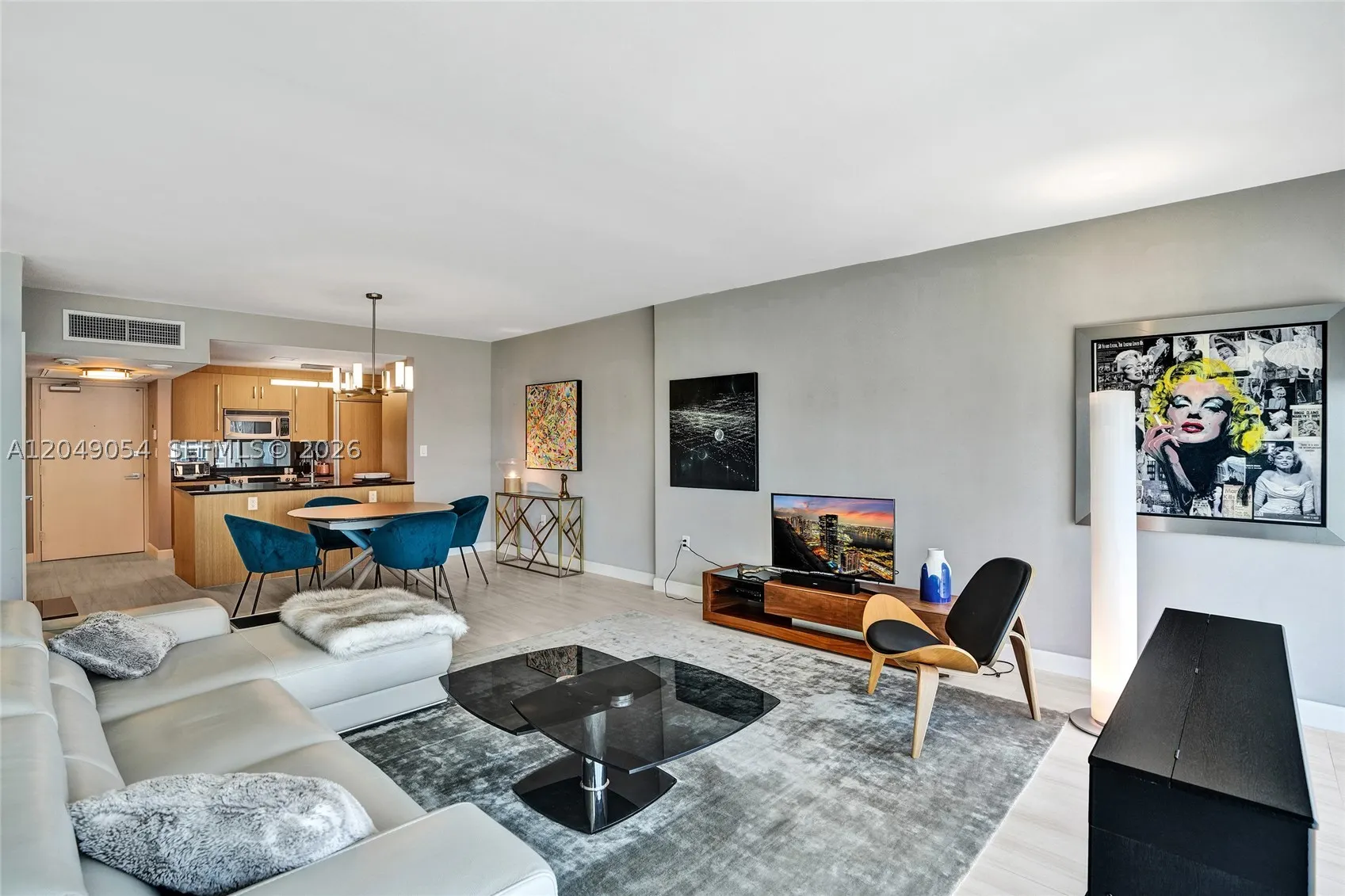 10275 Collins Ave #1116