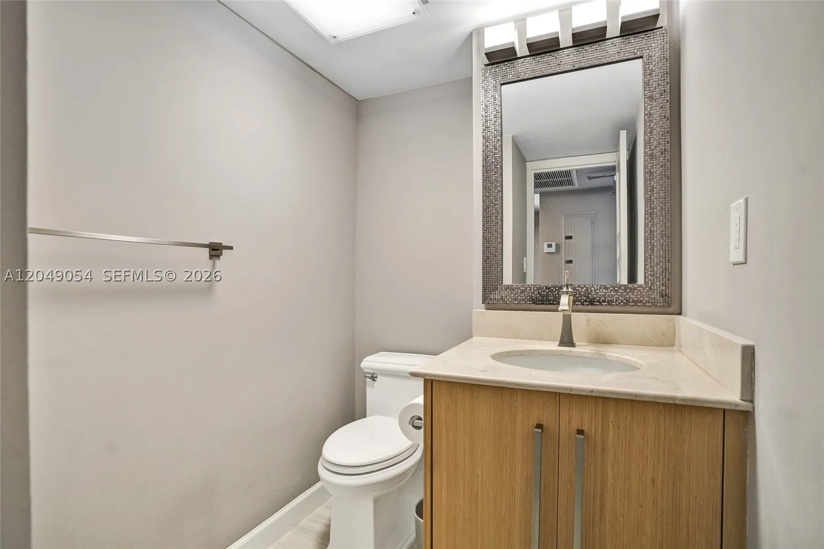 10275 Collins Ave #1116