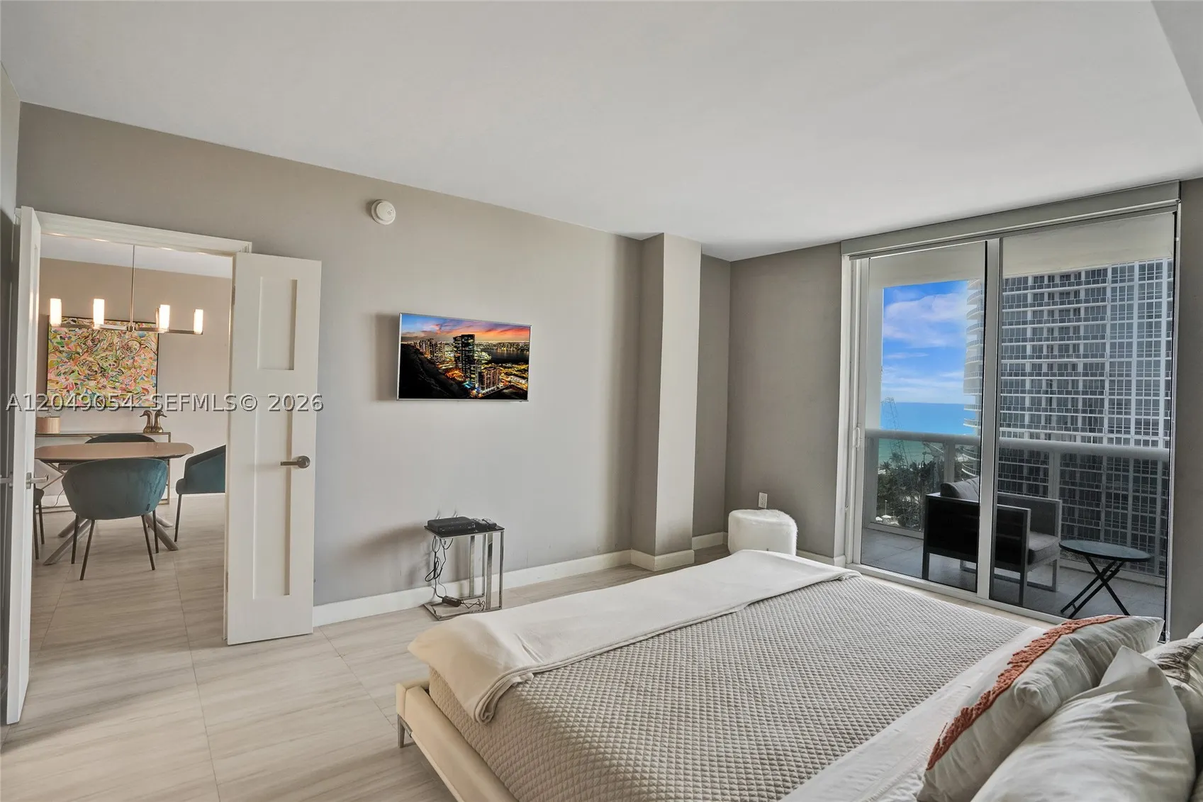 10275 Collins Ave #1116