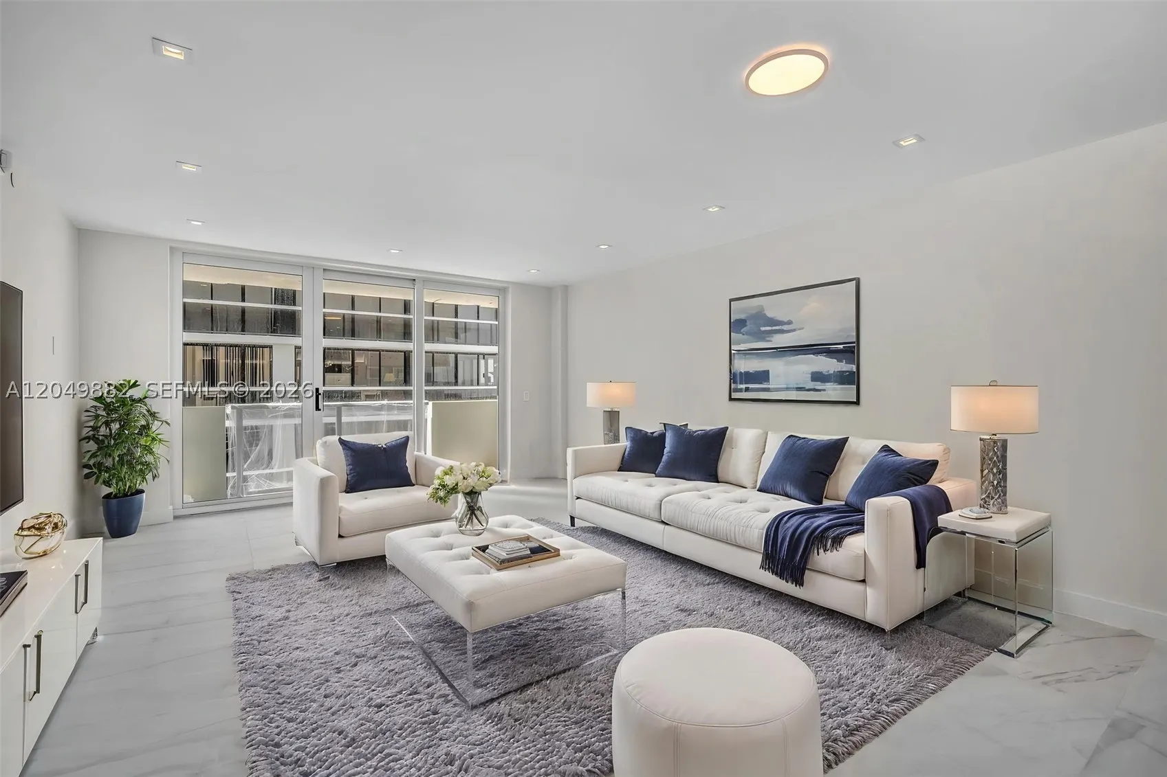 9499 Collins Ave #1009
