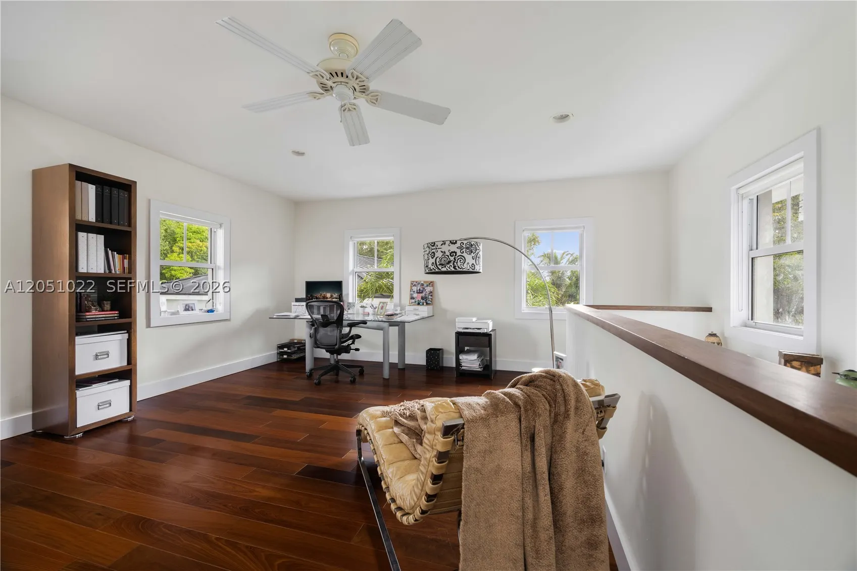 6845 SW 98th St
