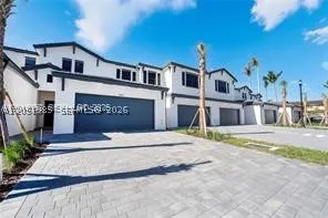 4941 Peacock Way #5838