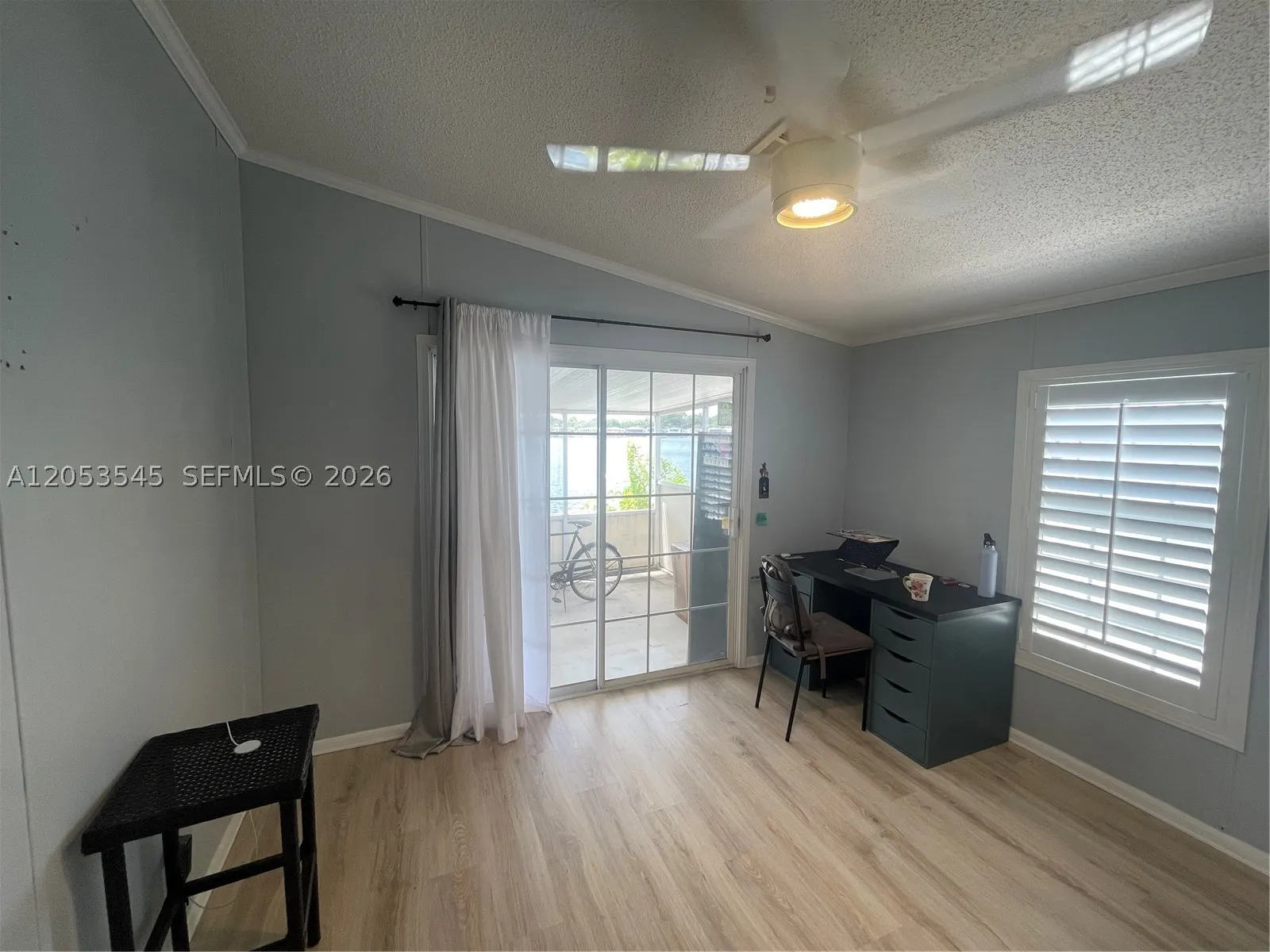3070 Cove Dr