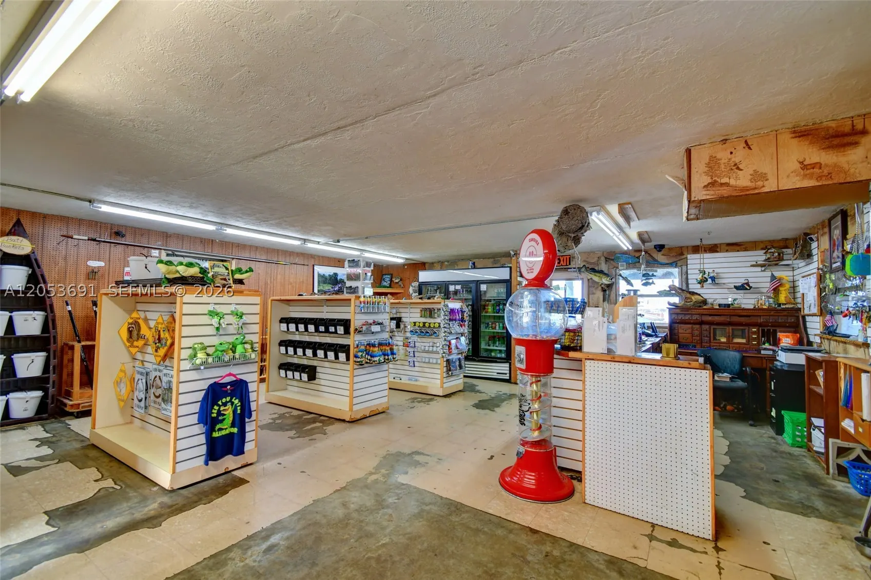 6001 LAKE TRAFFORD RD