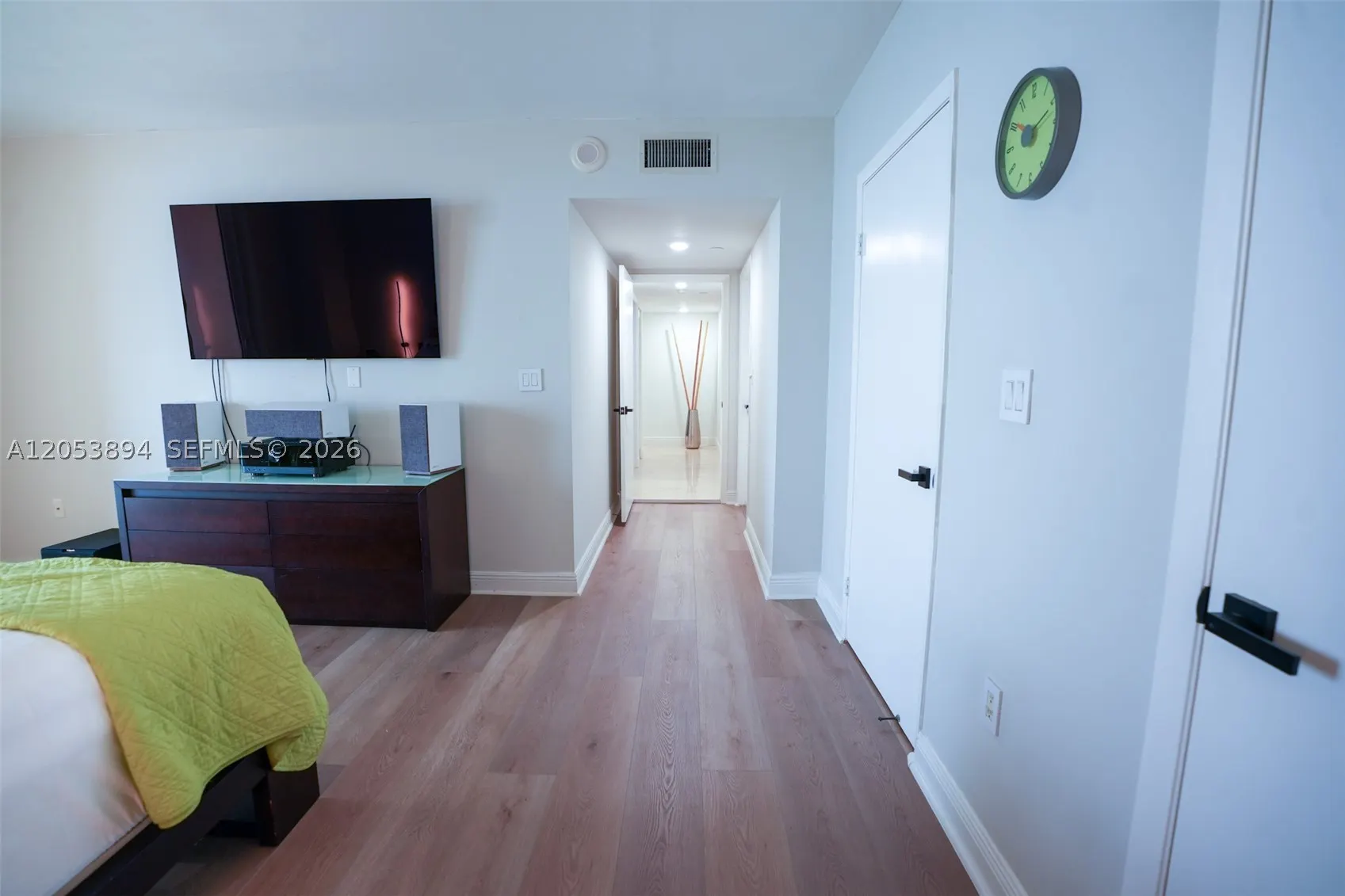 8855 Collins Ave #11B