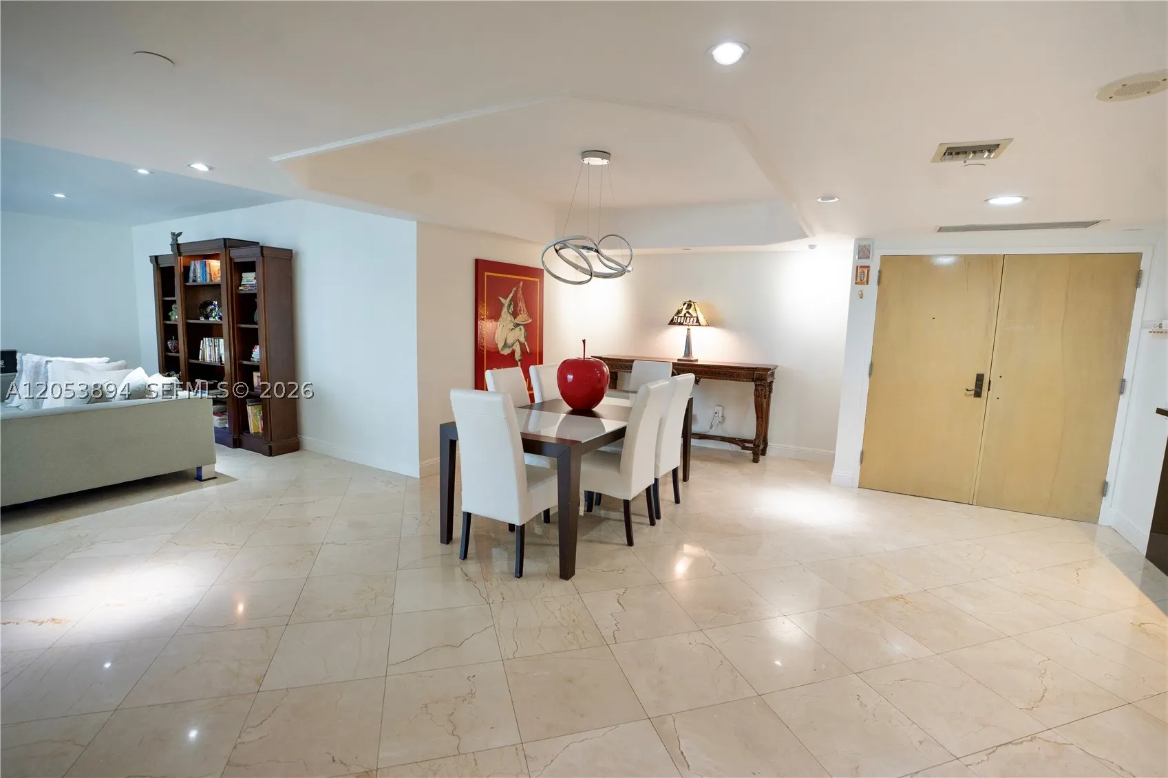 8855 Collins Ave #11B
