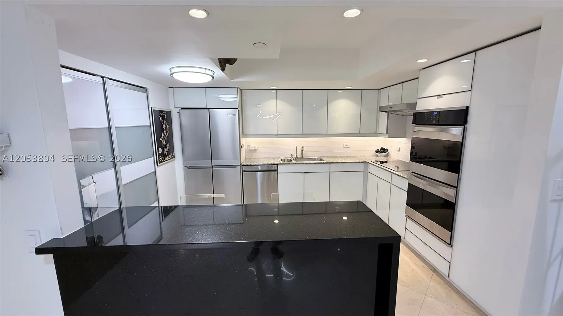 8855 Collins Ave #11B