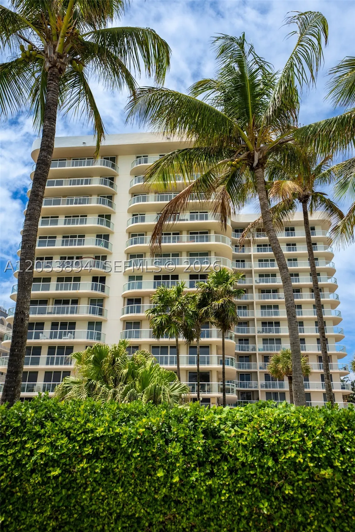 8855 Collins Ave #11B