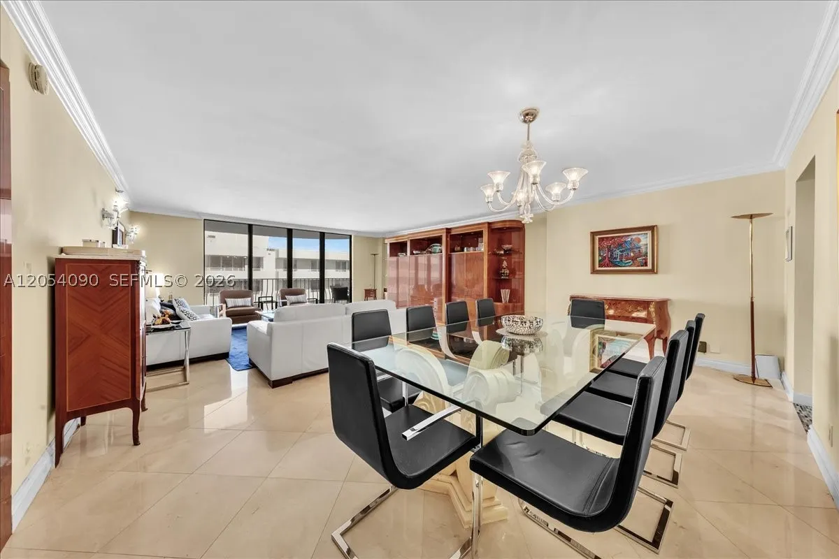 8877 Collins Ave #PH-2