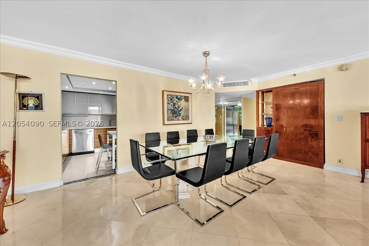 8877 Collins Ave #PH-2