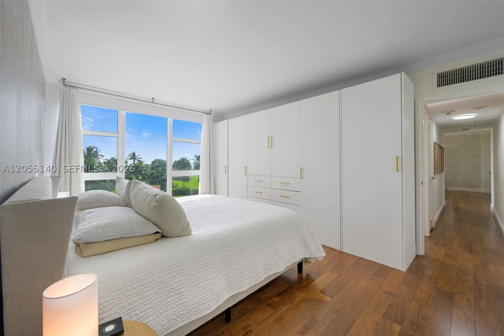 10275 Collins Ave #334