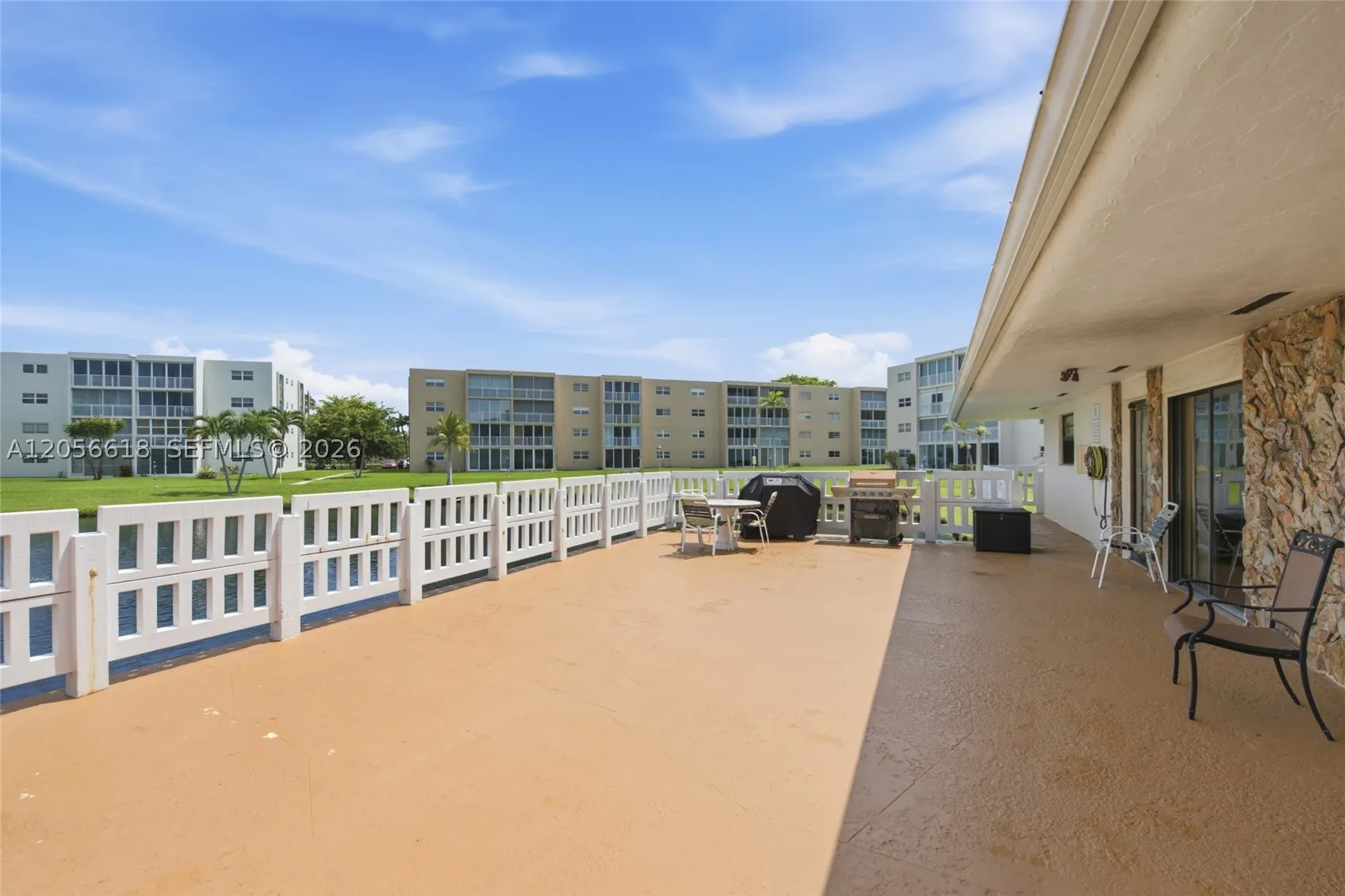 1025 SE 2nd Ave #406