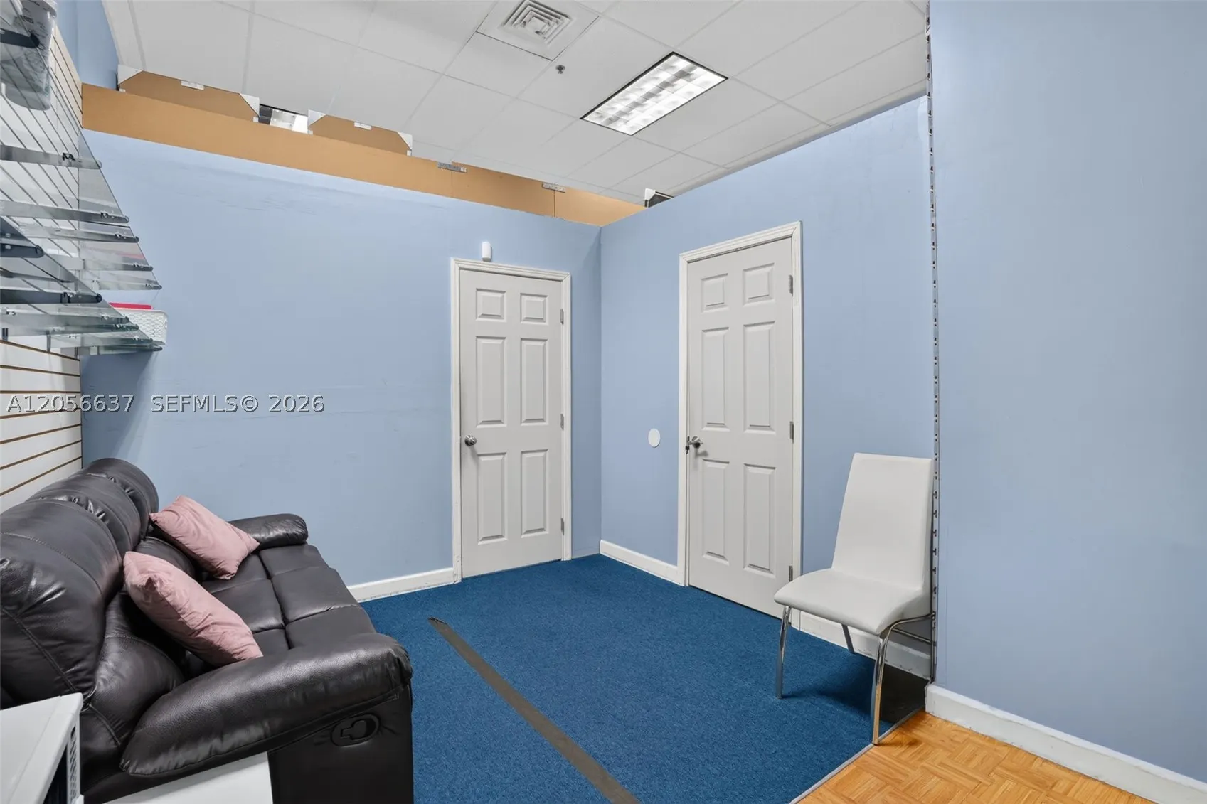 Smoke Shop for Sale in Tamiami